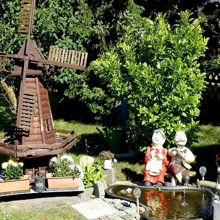 Ferienhaeuser Am Teich, Zinnowitz, Cleaning Included Prázdninový dům *